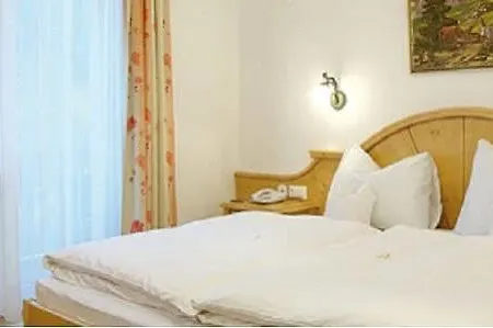 Gartenhotel Daxer 3* צל-אם-זי